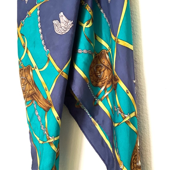 Silk scarf - Picture 2 of 3